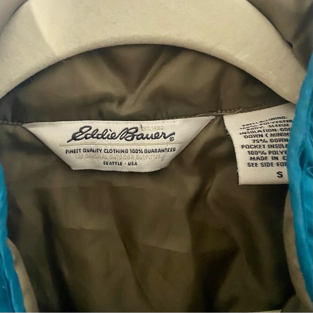 Eddie Bauer Lightweight Goose Down Classic Quilted Teal Jacket - Picture 4 of 6